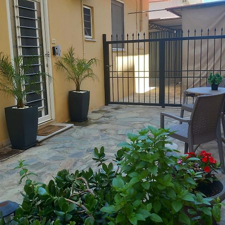 Studio Victory Chania Chrissi Akti Chania Exterior foto