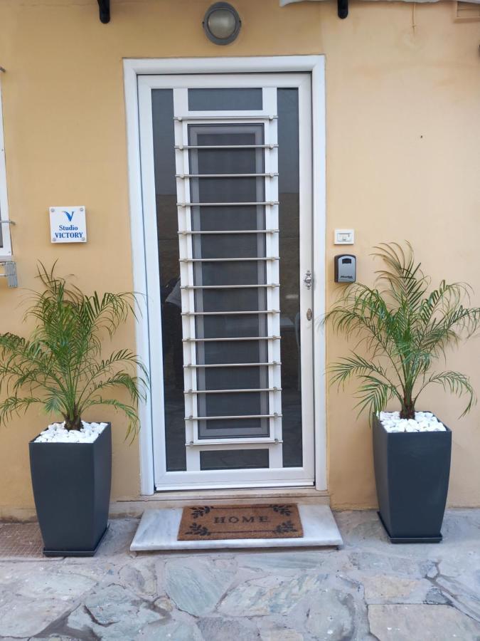 Studio Victory Chania Chrissi Akti Chania Exterior foto